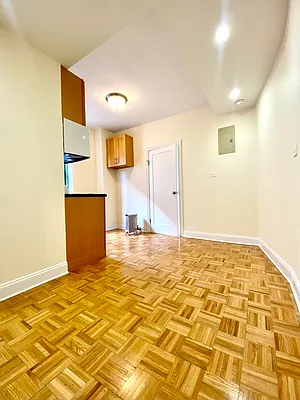 Rented by City & Suburban | media 10