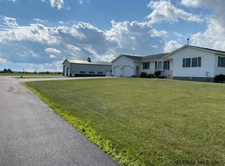 345 Sager Rd, Amsterdam, NY 12010