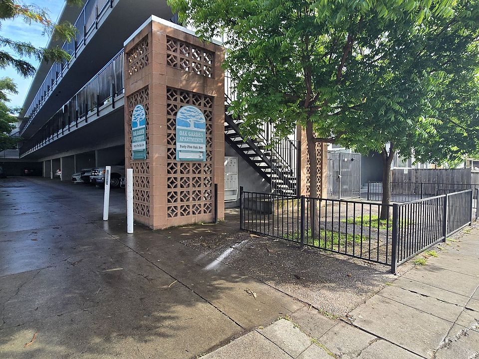 1st image of 45 Oak Ave #103