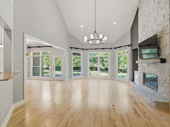 1735 Richbourg Park Dr, Brentwood, TN 37027