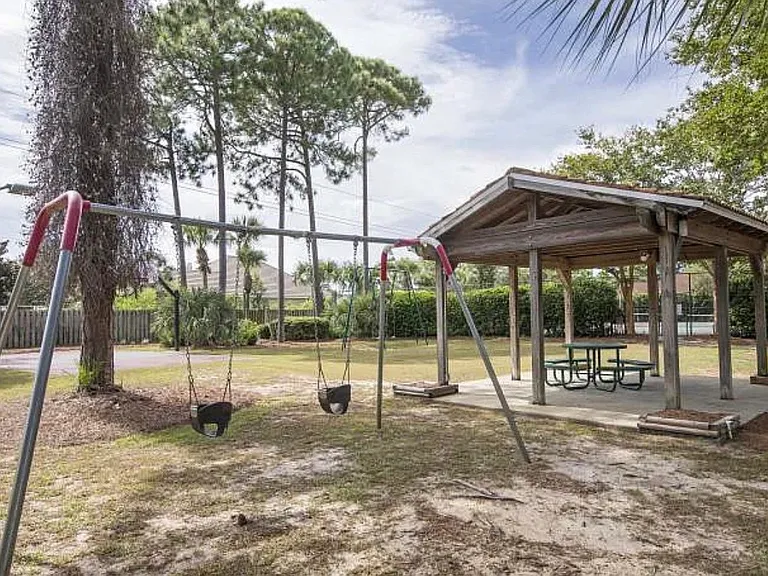 211 Wekiva Cv — Photo 32