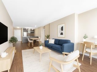 9981 Whalley Blvd #2402, Surrey, BC V3T0G6