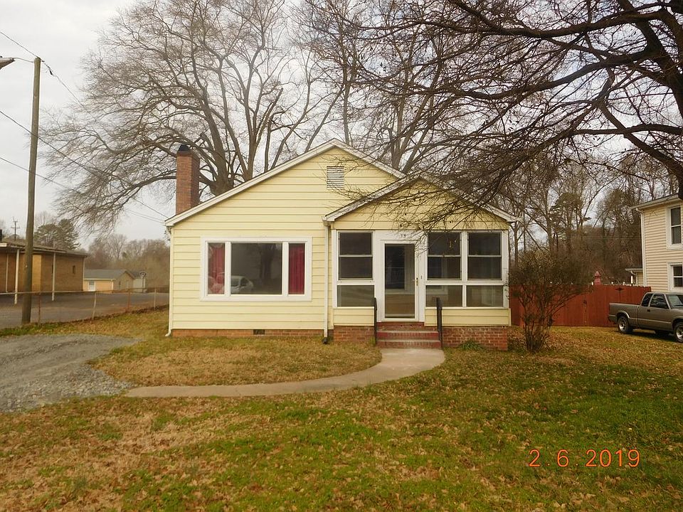 1st image of 13 Oak Grove St