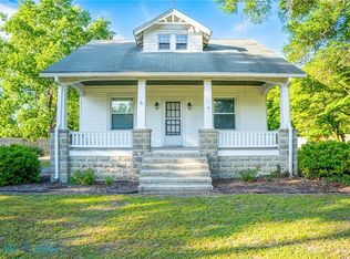 667 Chesapeake Dr, White Stone, VA 22578