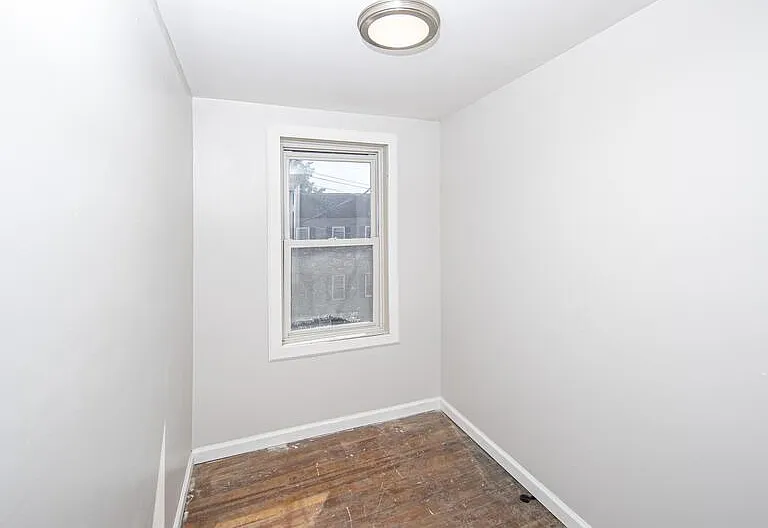 25 Harrison Ave — Photo 24