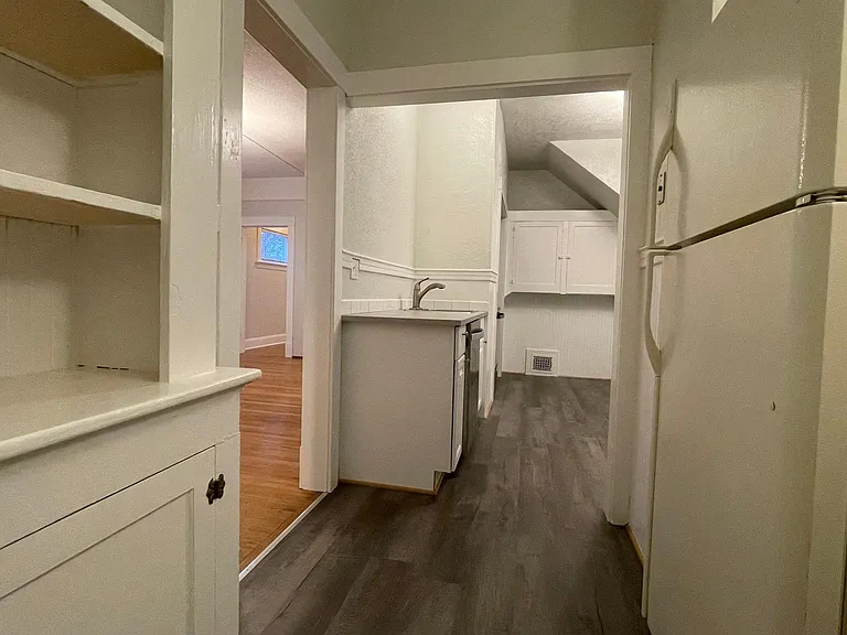 1516 SE Alder St — Photo 15