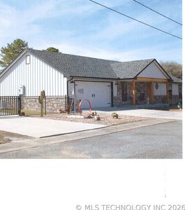 615 Grand Ave, Stuart, OK, 74570
