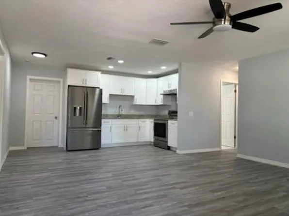 620 83rd Ave N, Saint Petersburg, FL 33702