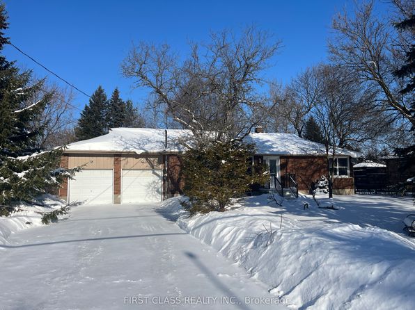 66 N Lake Rd, Richmond Hill, ON L4E 0G5