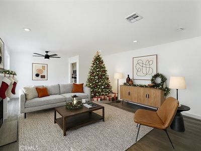 1233 Oakhurst Dr, San Bernardino, CA, 92404