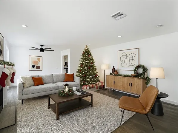 1233 Oakhurst Dr, San Bernardino, CA 92404