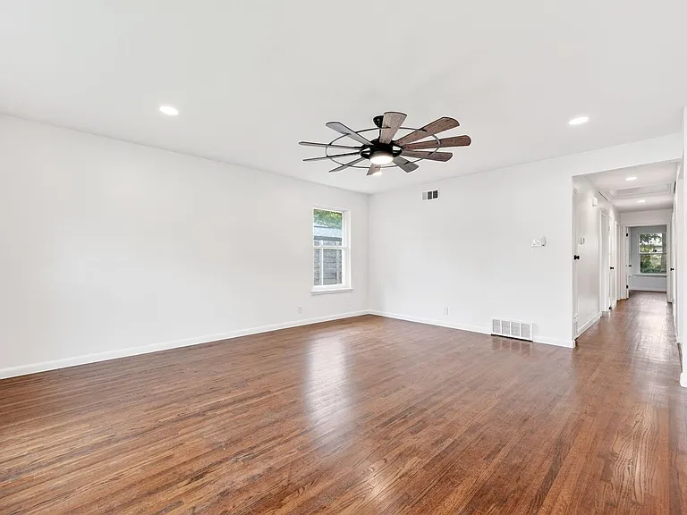 2632 Materhorn Dr — Photo 13