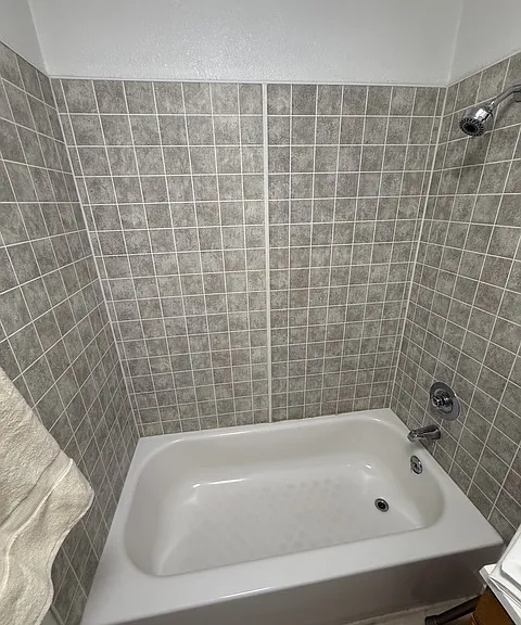 190 Lubeck Rd #1 — Photo 3