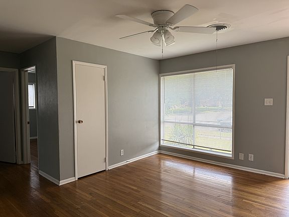 4th image of 1409 Metropolitan Dr