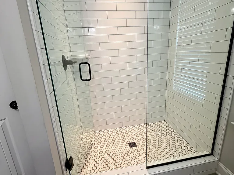 235 Claremont Ct — Photo 29