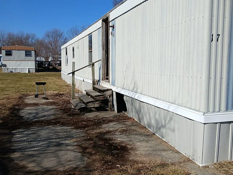 710 Mill Rd #17 — Photo 3