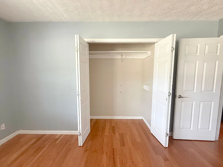 3339 Riveroaks Dr — Photo 15