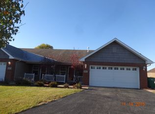 8492 Marshall Pl, Merrillville, IN 46410