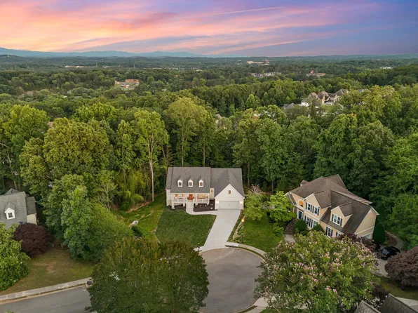 3447 Oxford Pl, Cleveland, TN 37312