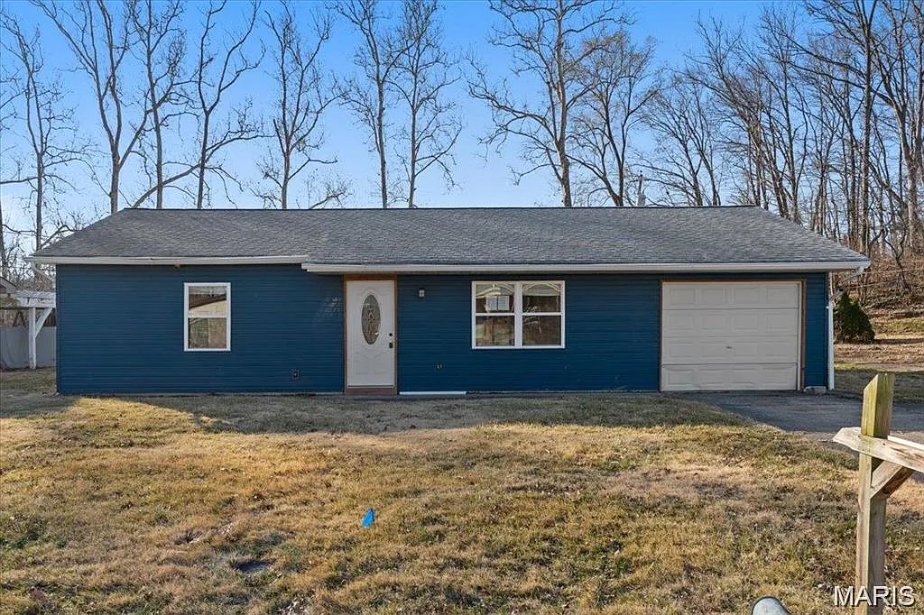 1508 Belleau Lake Dr photo 1