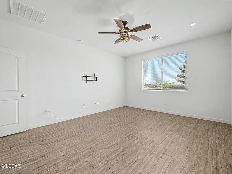 2177 W Desert Topaz Way — Photo 20