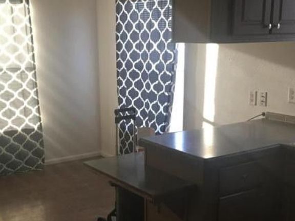 5th image of 37136 W Coolidge Ave