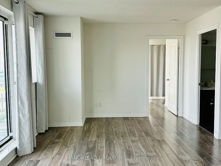 2015 Sheppard Ave E #610 — Photo 7
