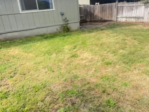 7001-1t - 1639, 1641, 1701 Allen Creek Rd, 1639-1641-1701 Allen Creek Rd #1641, Grants Pass, OR 97527
