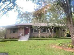 405 E 3rd St, West Point, GA 31833