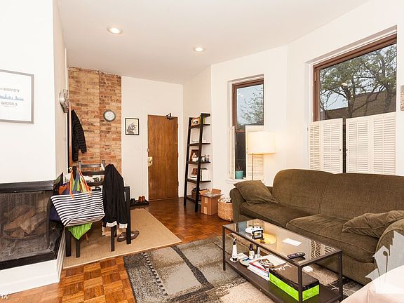 2018_5_23_746_W_California_Terrace_Unit_3_2