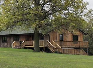 27420 Hilton Rd, Maryville, MO 64468