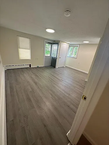 12 Sanford St #C Photo 1