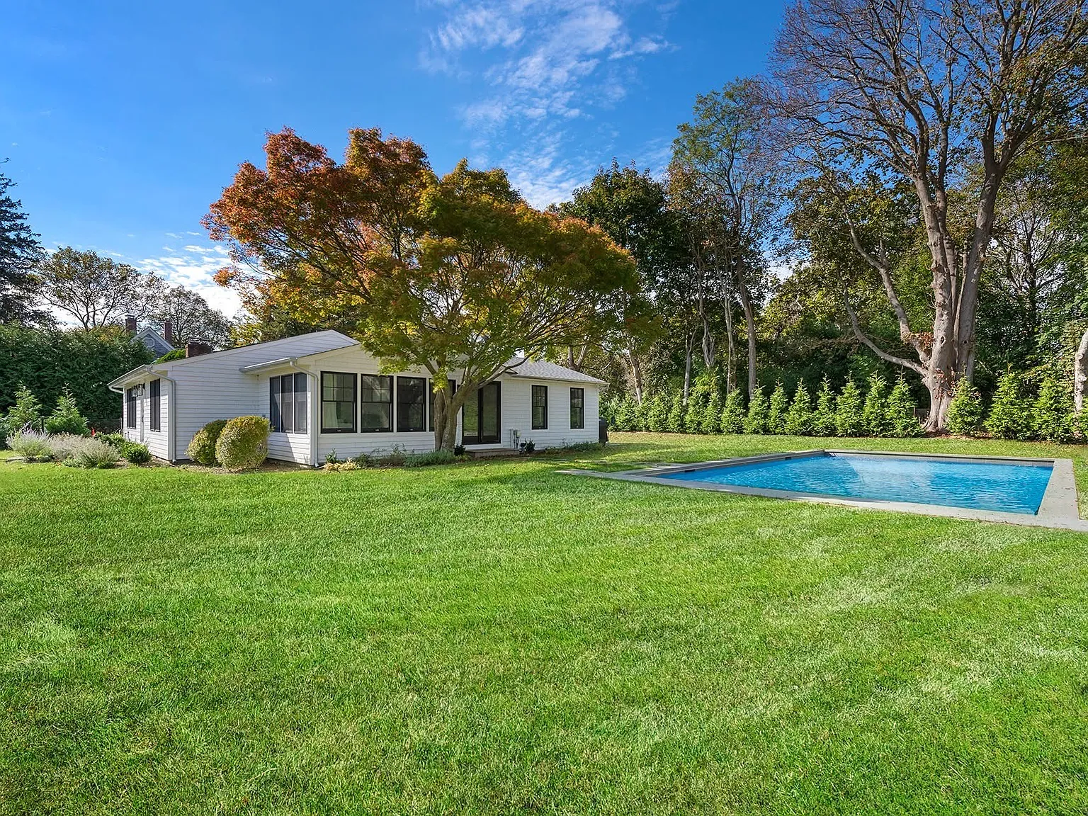 Tranquil Escape in Sag Harbor — Photo 1