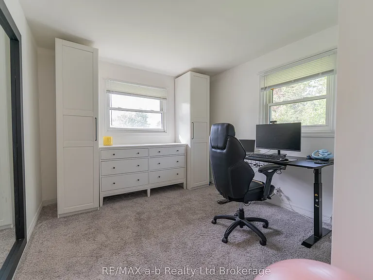 56229 Talbot Line — Photo 15