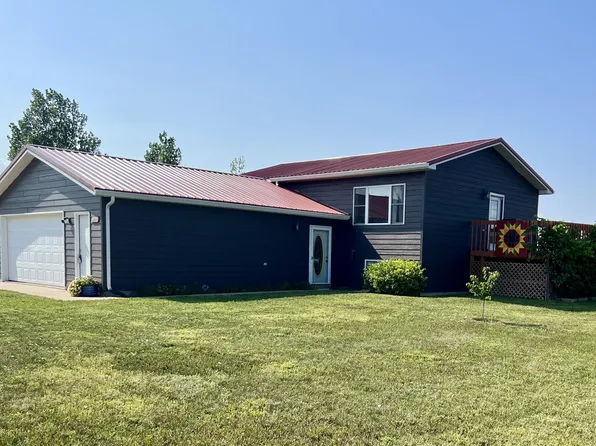 28878 Merry Rd, Pierre, SD 57501