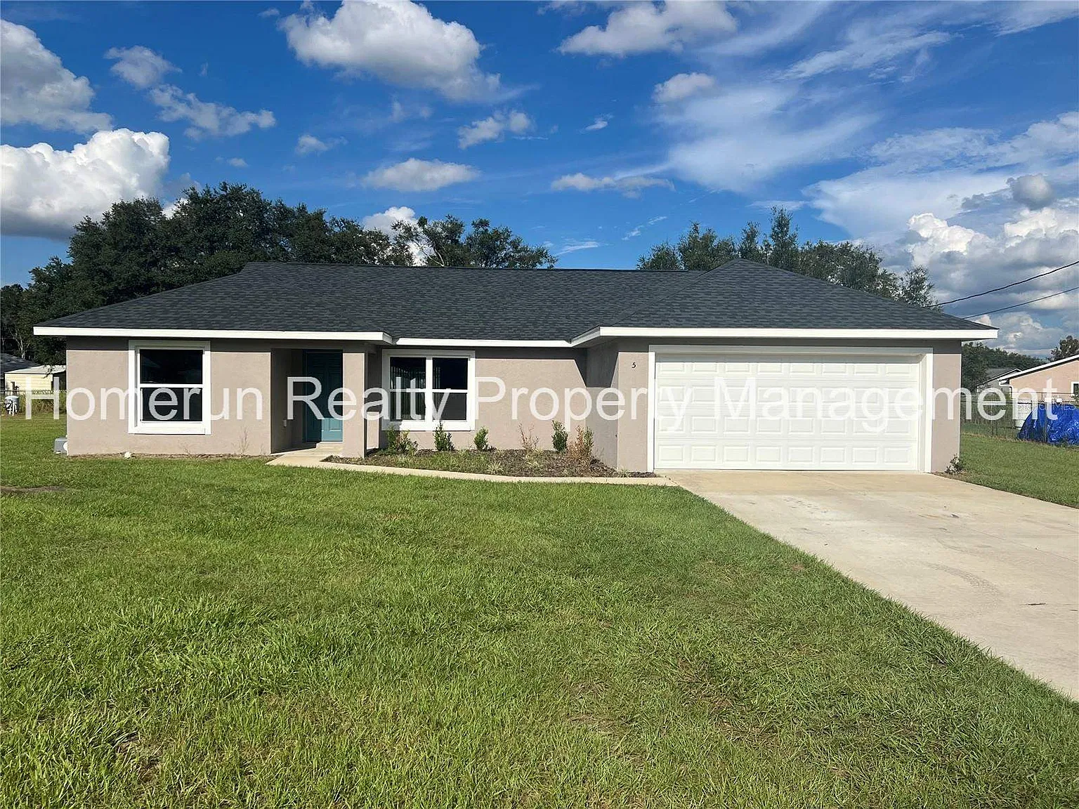 3 bed, 1416 sqft, $1,695 — Photo 1