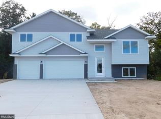 465 Highview Loop SE, Pine City, MN 55063