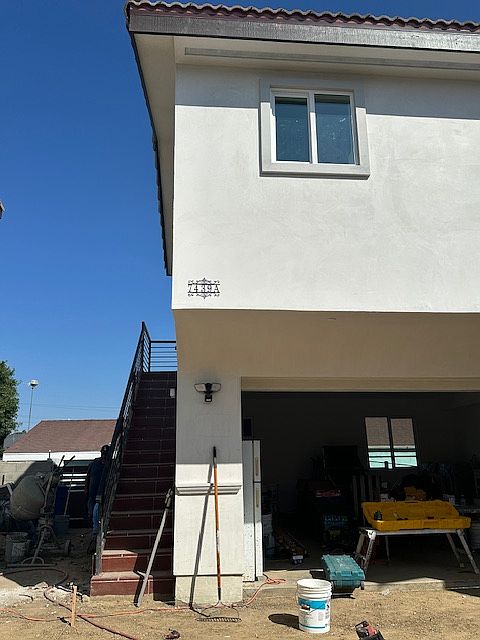 7439 #A 2nd floor