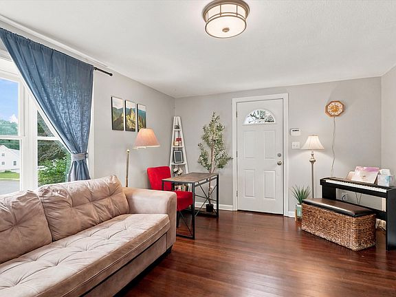 5th image of 45 Brookline Ave