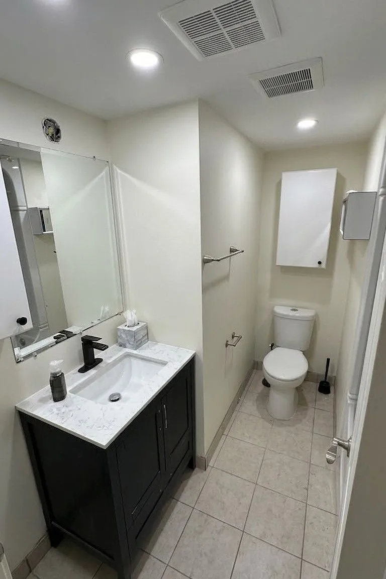 2 bed, $2,100 — Photo 3