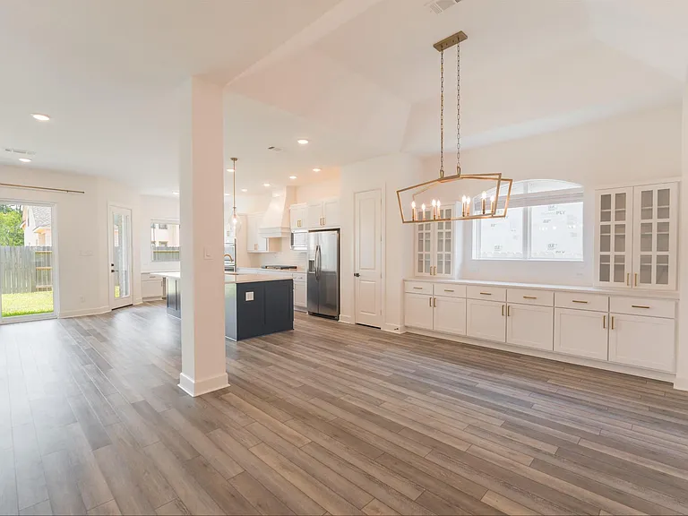 972 Terlingua Creek Dr — Photo 6