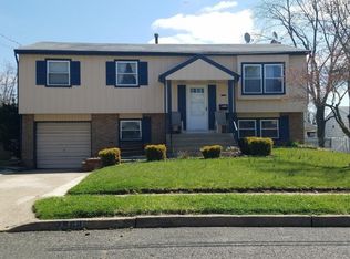 2568 Starr Rd, Pennsauken, NJ 08109