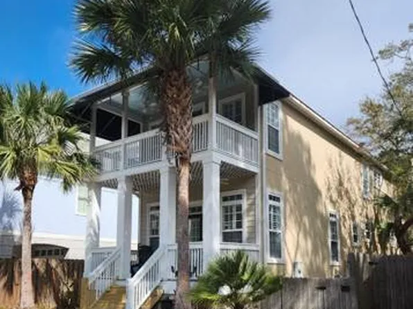 4332 14th St, Saint Simons Island, GA 31522