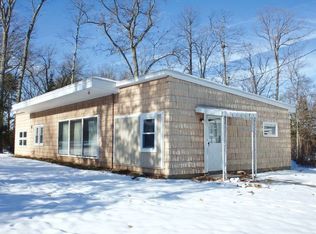 157 Townsend Harbor Rd, Lunenburg, MA 01462