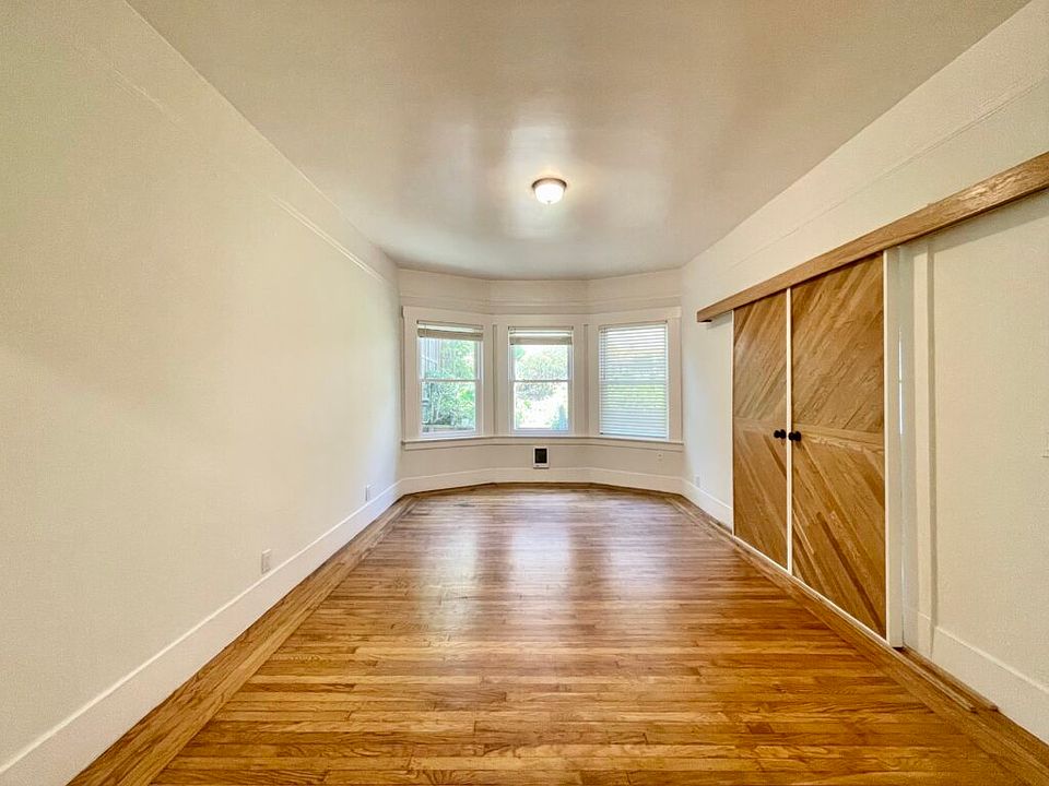 1st image of 3870 Sacramento St #2