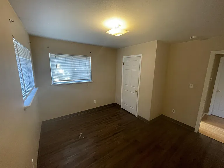 601 N Bryan Ave #1 — Photo 16