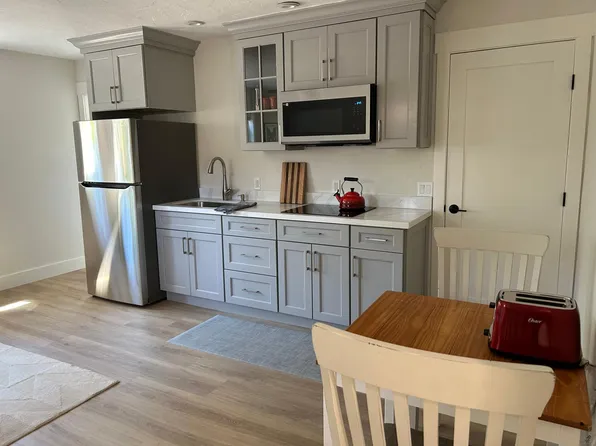 1120 7th St, Novato, CA 94945
