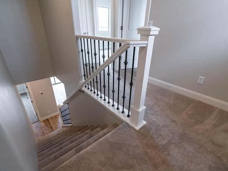 527 N 550 W — Photo 19