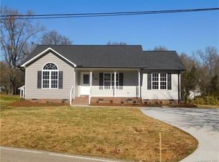 1307 Brantley Rd, Kannapolis, NC 28083