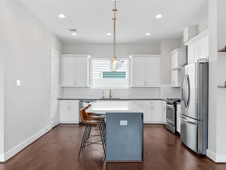 8320 Vista Bella Ln — Photo 10